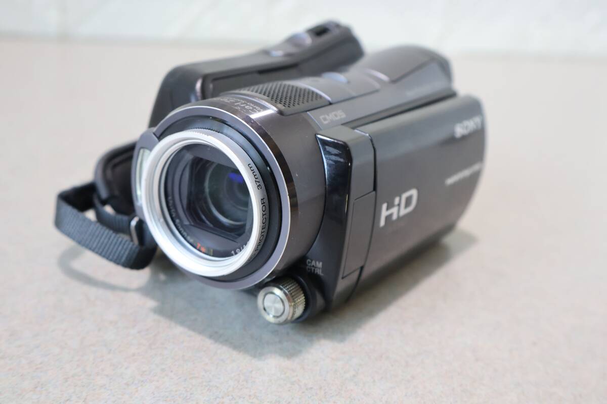SONY HDR-SR12 ビデオカメラ 周辺機器セット　中古品 SONY HDR-SR12 ビデオカメラ 周辺機器セット 中古品 SONY HDR