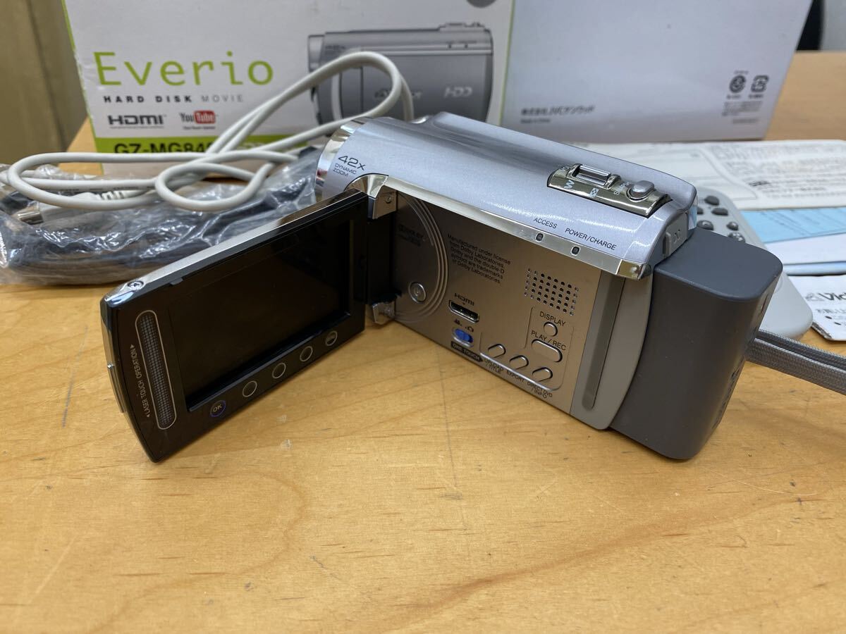 v674】Victor ビクター Everio GZ-MG840 デジタルビデオカメラ